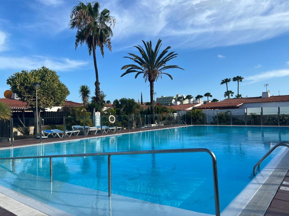 Agradable Bungalow Con Piscina Playa del Inglés Exterior foto